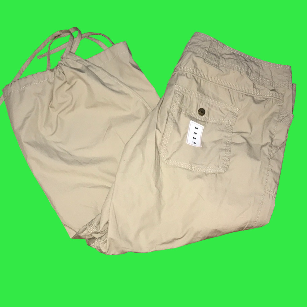 NWOT Bonprix khaki Capri pants 10